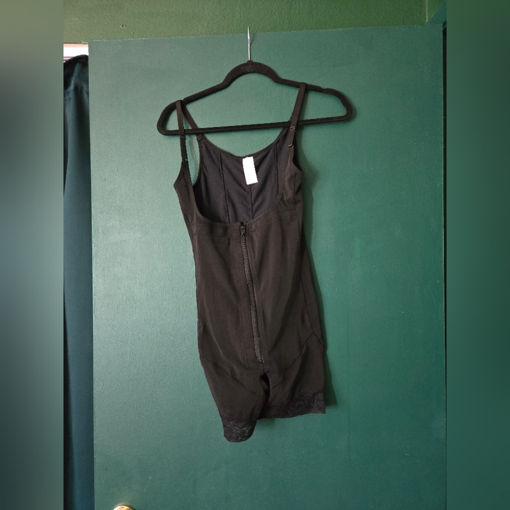 TopMelon Collection Women’s Size S Black Shapewear